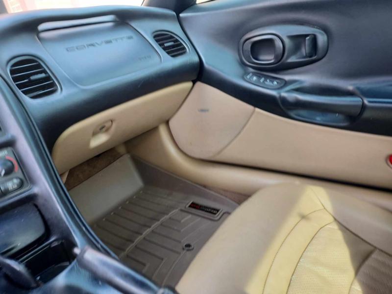 Chevrolet Corvette Coupe 1999