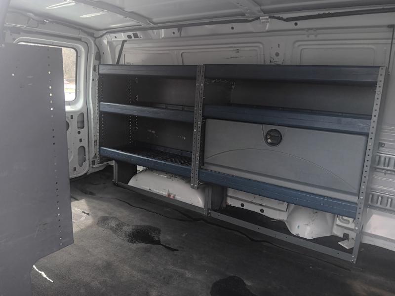 Ford Econoline E-250 2008