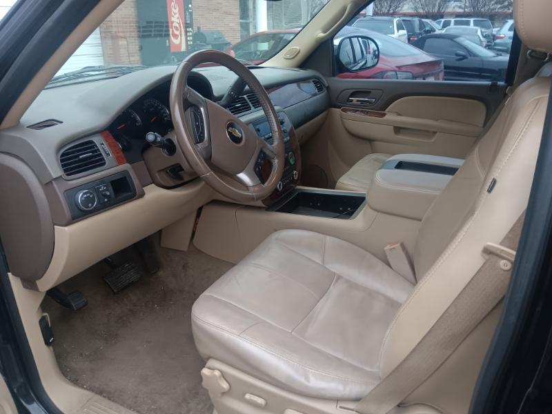 Chevrolet Tahoe LT 2WD 2011