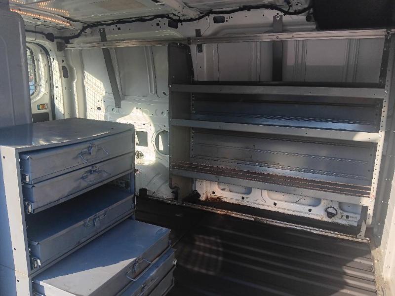 Ford Transit 250 Van Low Roof 60/40 Pass.130-in. WB 2016