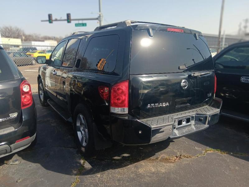 Nissan Armada LE 2WD 2006