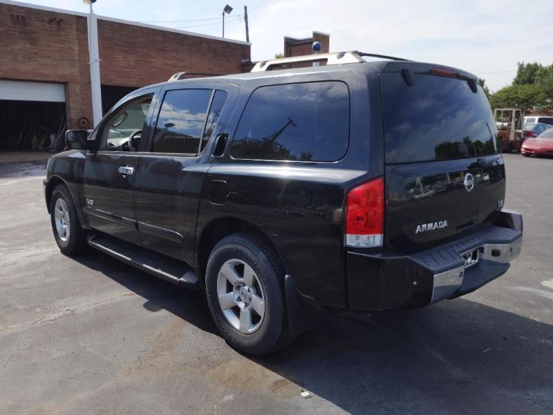 Nissan Armada LE 2WD 2006