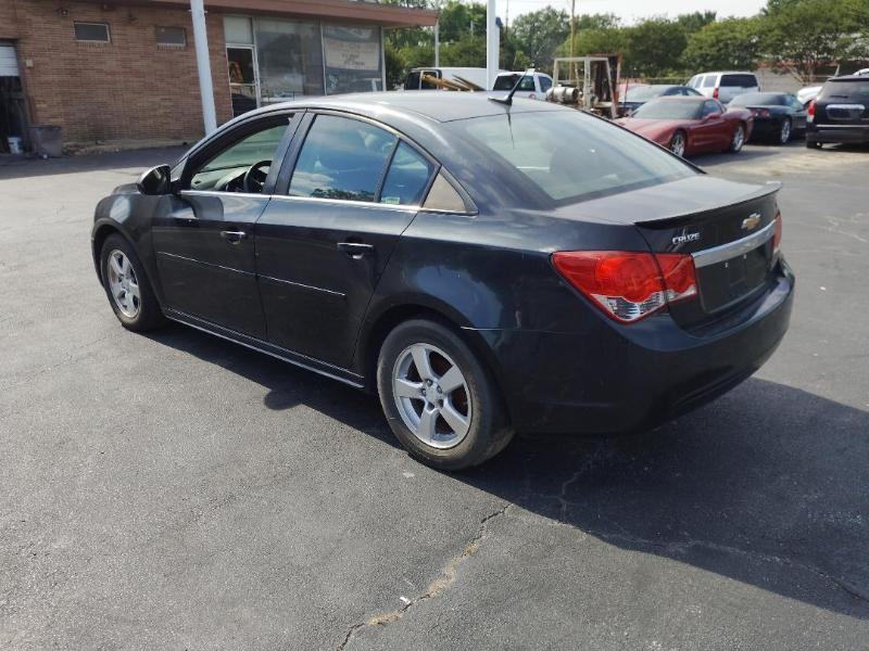 Chevrolet Cruze 1LT 2011