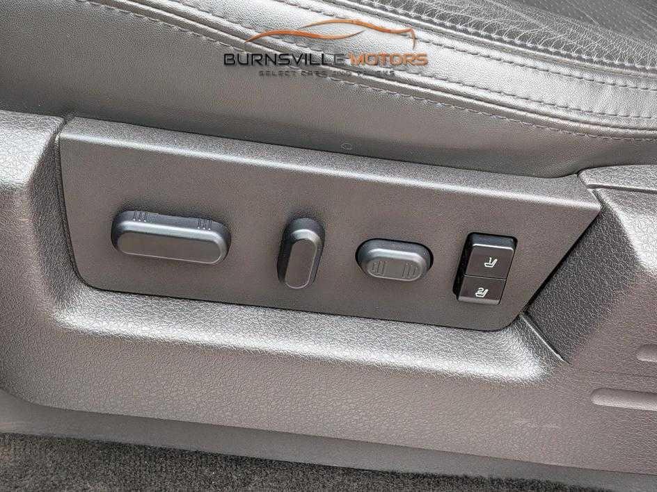 Ford F-150 4WD SuperCrew 145" King Ranch 2013