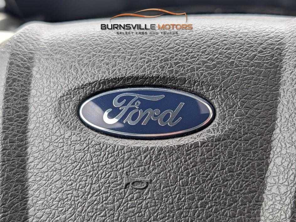 Ford F-150 4WD SuperCrew 145" King Ranch 2013