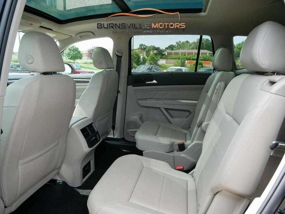 Volkswagen Atlas 2021.5 3.6L V6 SEL 4MOTION 2021