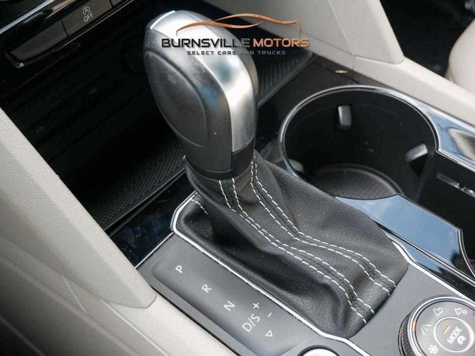 Volkswagen Atlas 2021.5 3.6L V6 SEL 4MOTION 2021