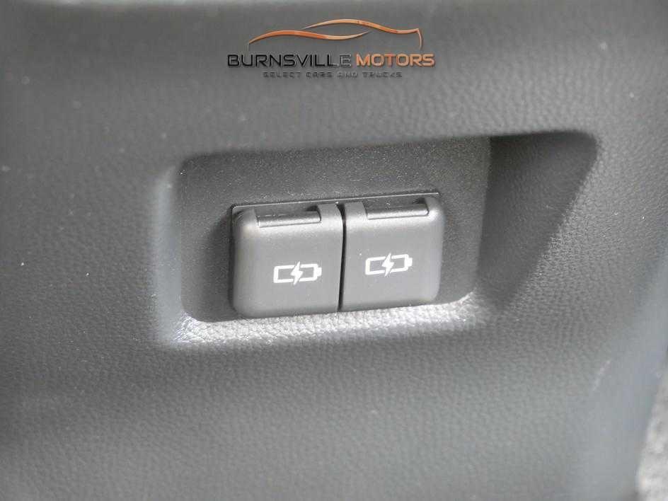 Toyota RAV4 XLE AWD (Natl) 2023