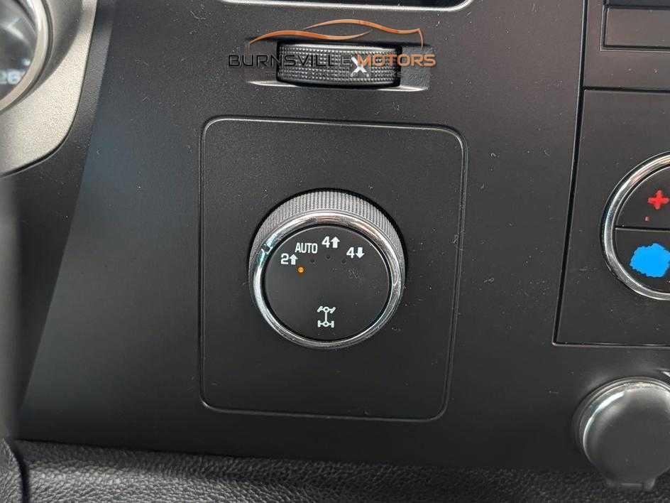 GMC Sierra 1500 4WD Crew Cab 143.5" SLE 2012