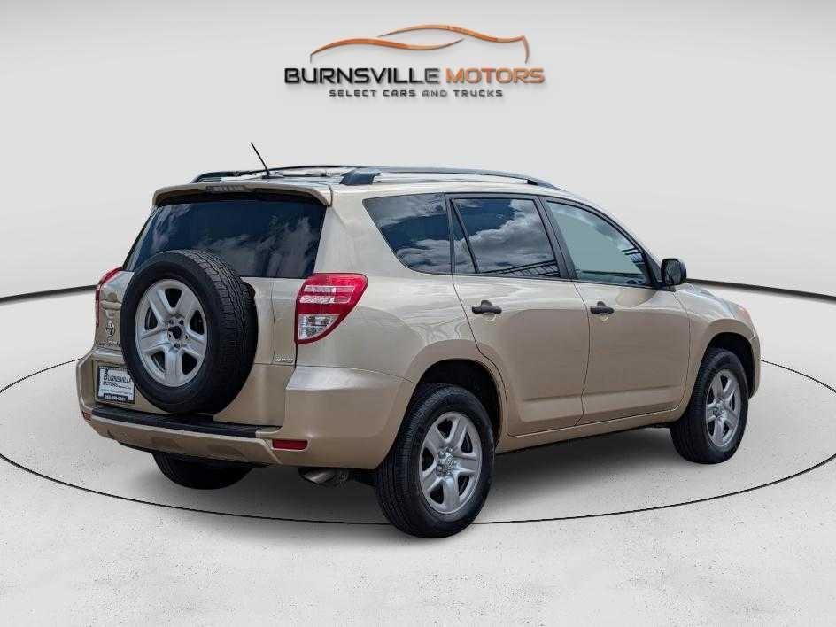 Toyota RAV4 4WD 4dr 4-cyl 4-Spd AT (Natl) 2010