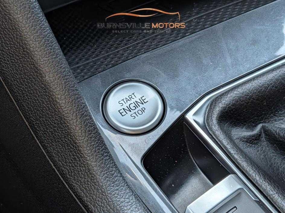 Volkswagen Tiguan 2.0T SE R-Line Black 4MOTION 2022