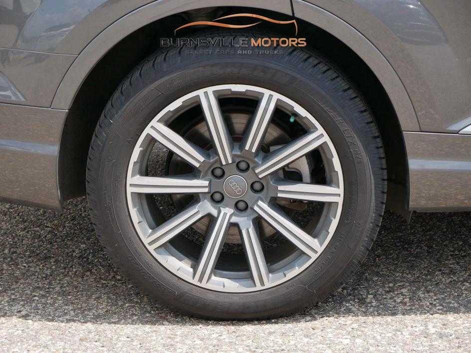 Audi Q7 SE Premium Plus 55 TFSI quattro 2019