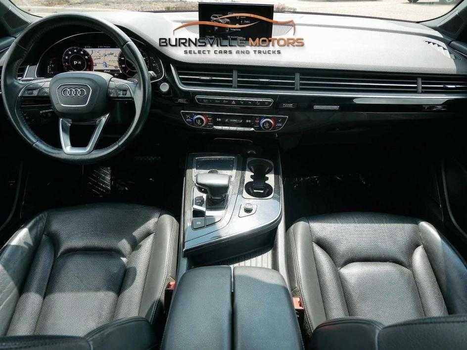 Audi Q7 SE Premium Plus 55 TFSI quattro 2019