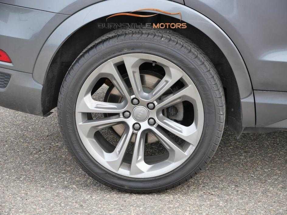 Audi Q3 quattro 4dr Prestige 2016