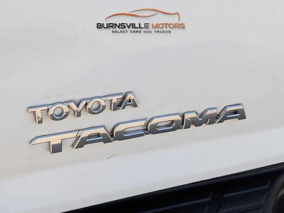 Toyota Tacoma 2WD Reg Cab I4 MT (Natl) 2014