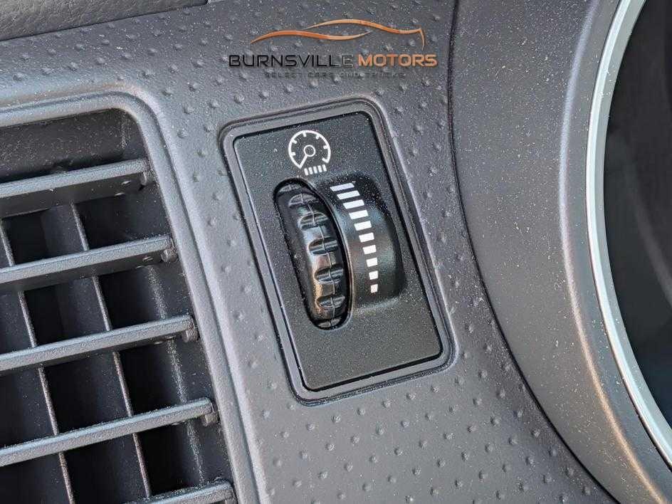 Toyota Tacoma 2WD Reg Cab I4 MT (Natl) 2014
