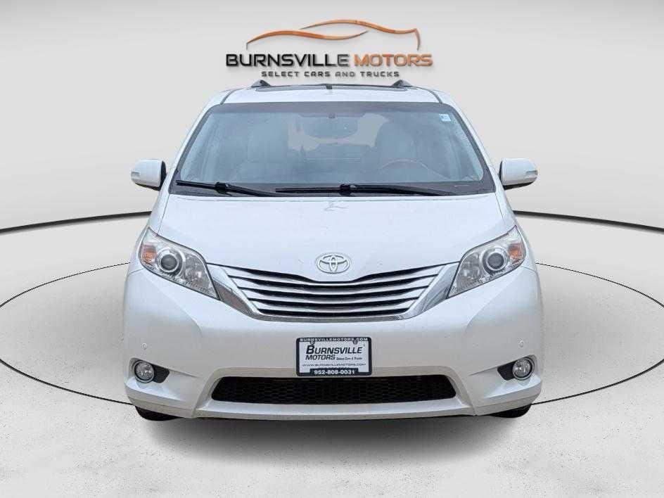Toyota Sienna 5dr 7-Pass Van V6 Ltd AWD (Natl) 2014