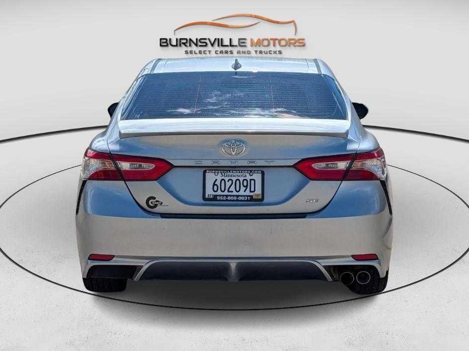 Toyota Camry XLE Auto (Natl) 2019