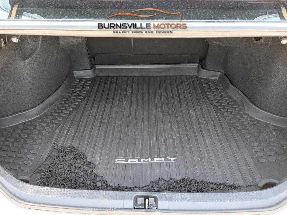 Toyota Camry XLE Auto (Natl) 2019
