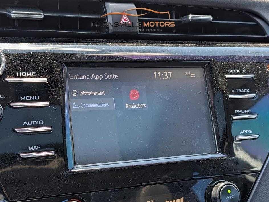 Toyota Camry XLE Auto (Natl) 2019