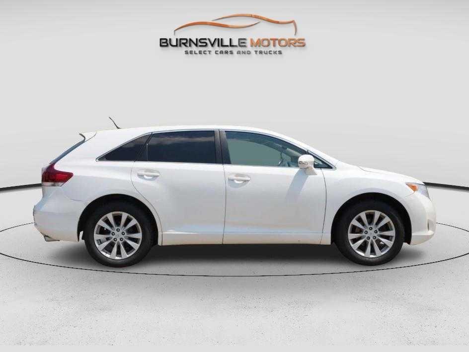 Toyota Venza 4dr Wgn I4 AWD XLE (Natl) 2015