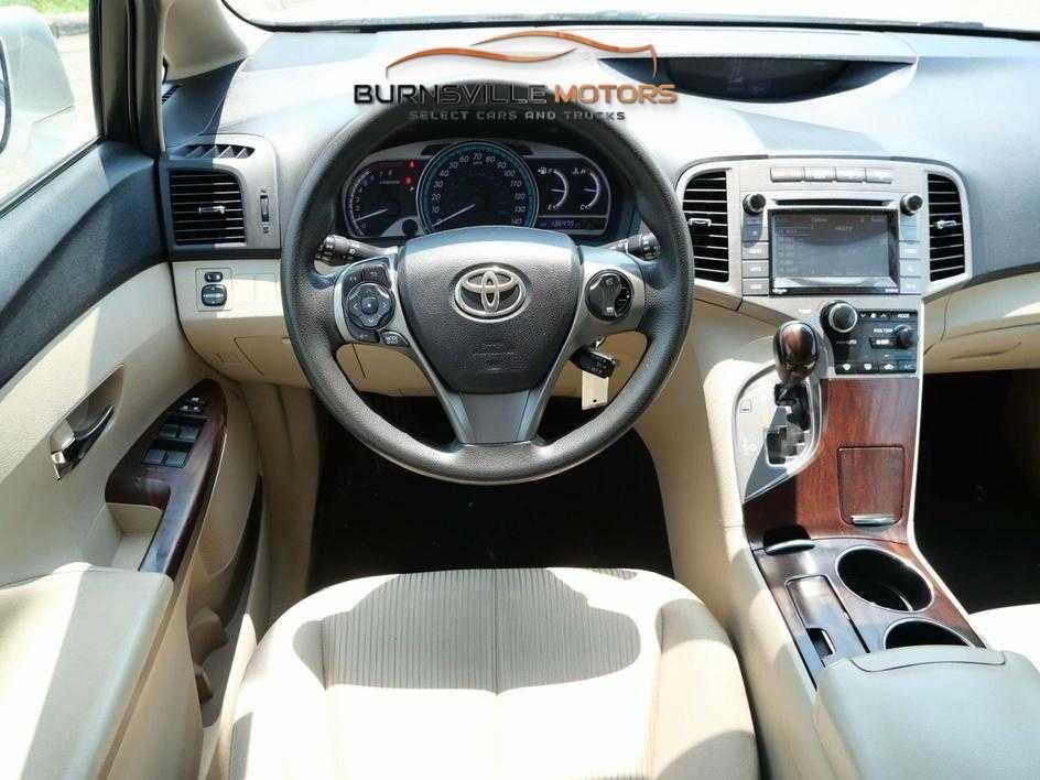 Toyota Venza 4dr Wgn I4 AWD XLE (Natl) 2015