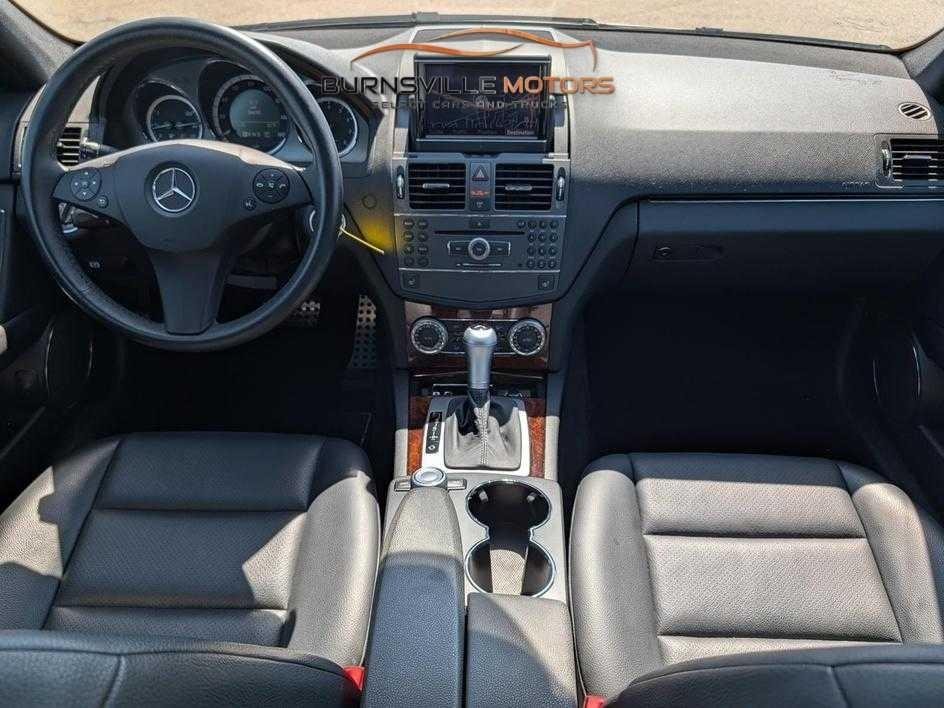 Mercedes-Benz C-Class 4dr Sdn C 300 Sport 4MATIC 2010