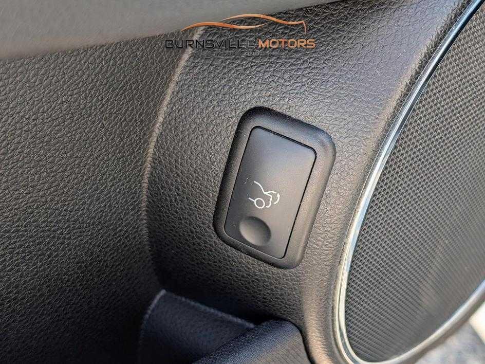 Mercedes-Benz C-Class 4dr Sdn C 300 Sport 4MATIC 2010
