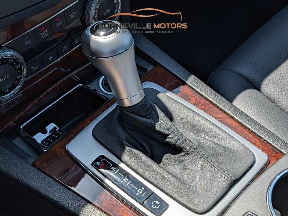Mercedes-Benz C-Class 4dr Sdn C 300 Sport 4MATIC 2010