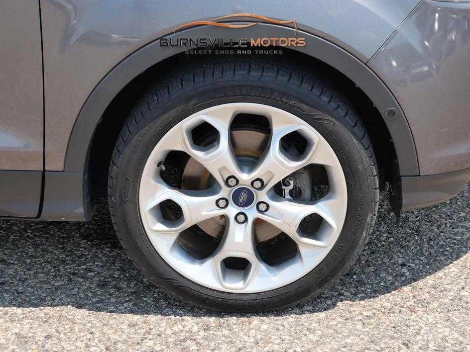 Ford Escape 4WD 4dr Titanium 2013