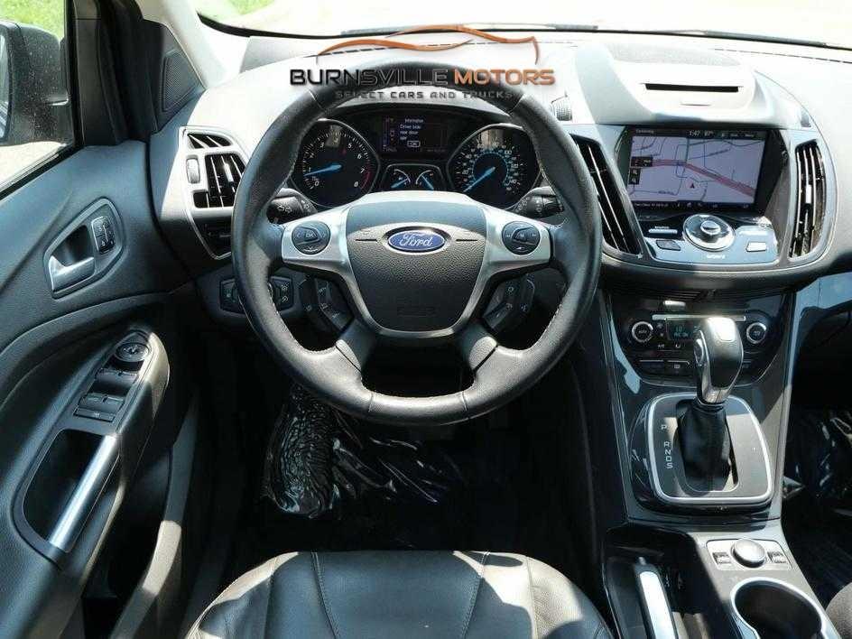 Ford Escape 4WD 4dr Titanium 2013