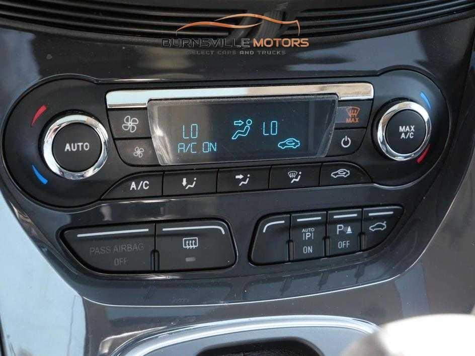 Ford Escape 4WD 4dr Titanium 2013
