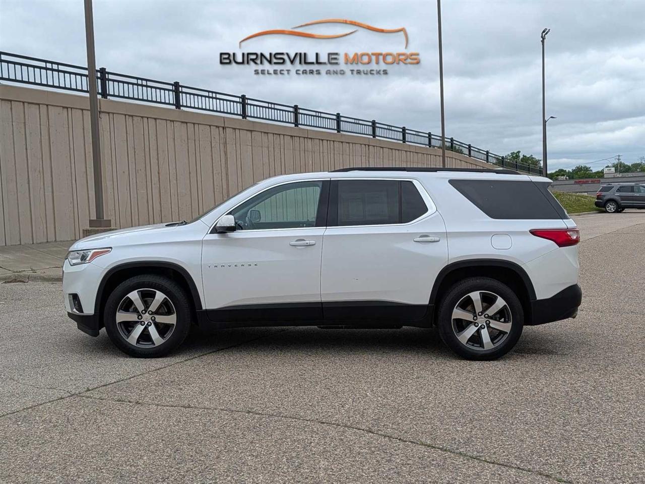 Chevrolet Traverse AWD 4dr LT Leather 2021