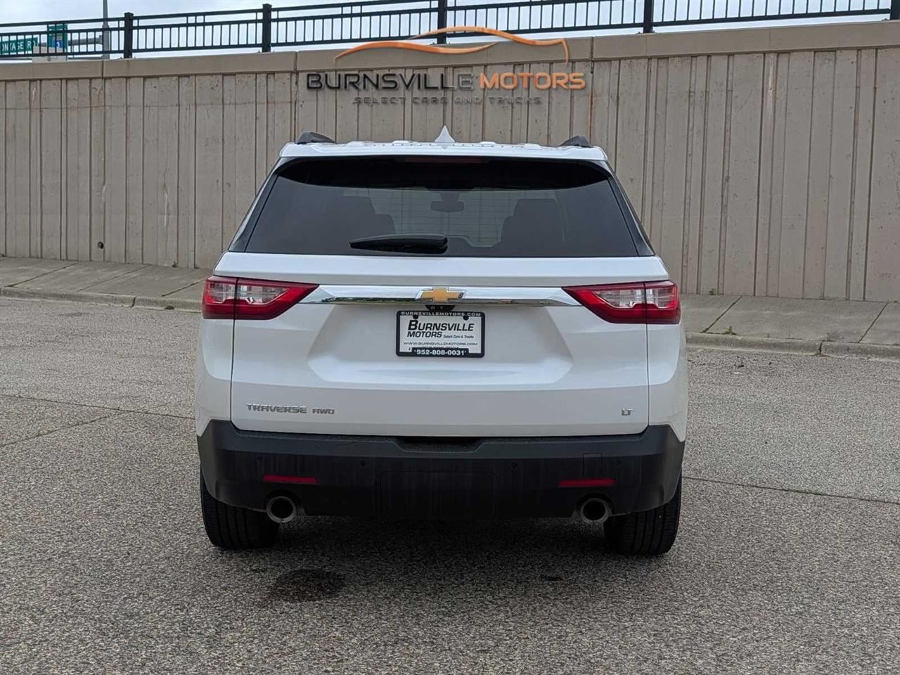 Chevrolet Traverse AWD 4dr LT Leather 2021