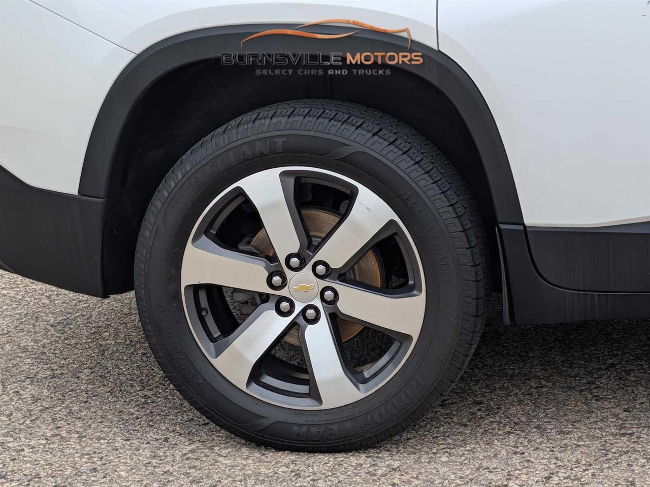 Chevrolet Traverse AWD 4dr LT Leather 2021