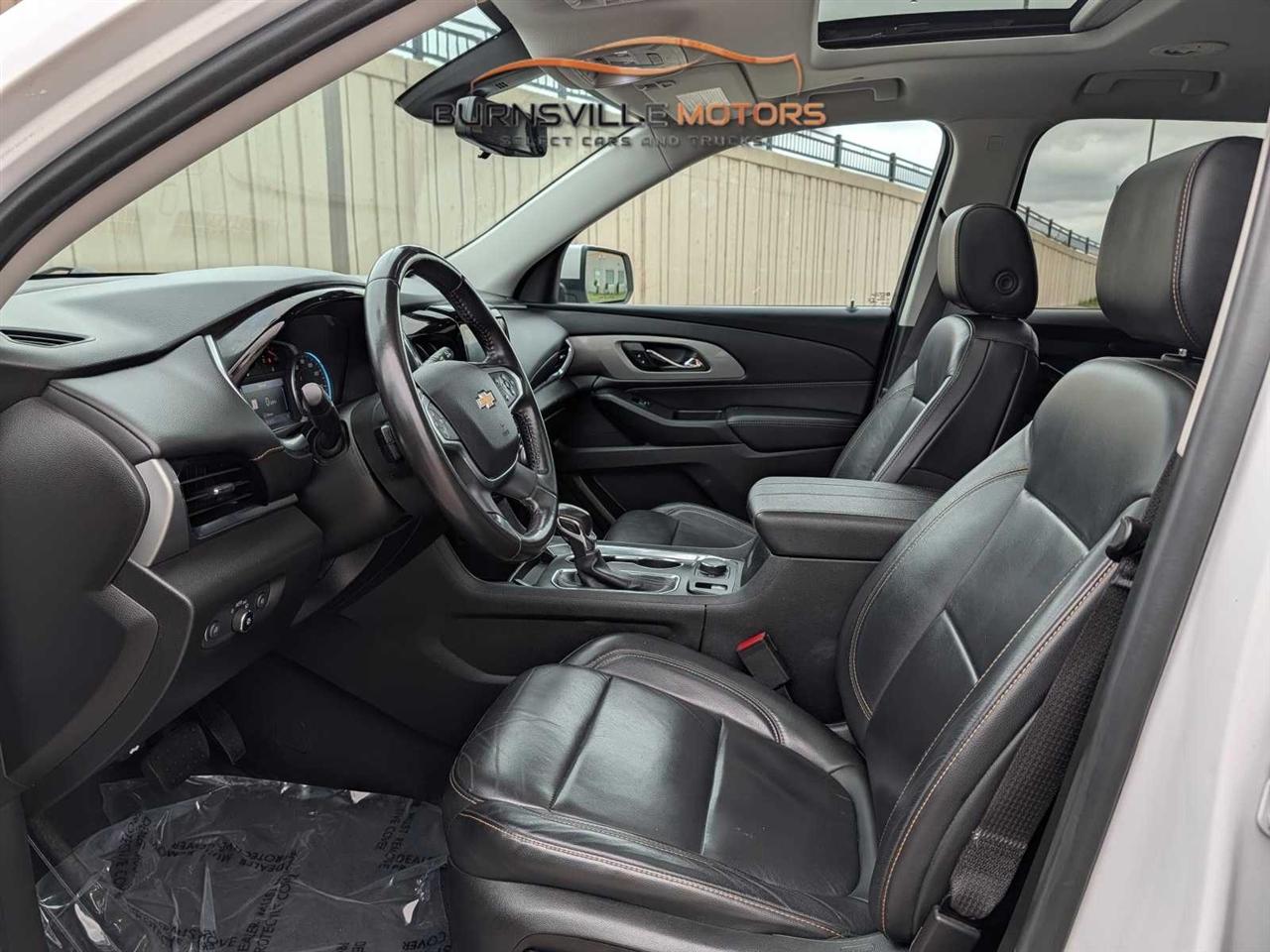 Chevrolet Traverse AWD 4dr LT Leather 2021