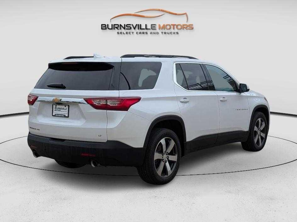 Chevrolet Traverse AWD 4dr LT Leather 2021