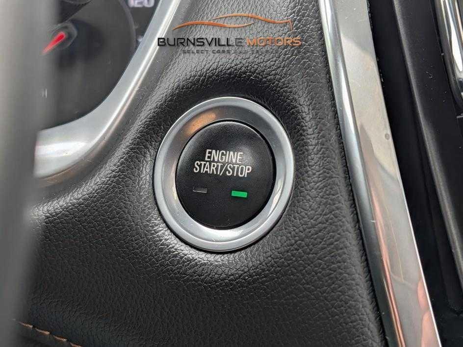 Chevrolet Traverse AWD 4dr LT Leather 2021