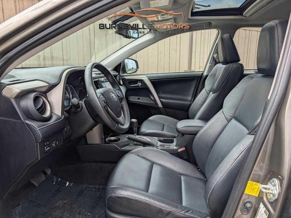 Toyota RAV4 AWD 4dr Limited (Natl) 2014