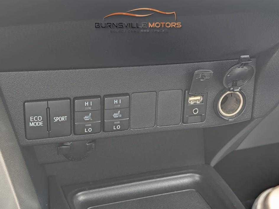 Toyota RAV4 AWD 4dr Limited (Natl) 2014