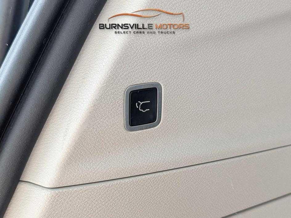 Chrysler Pacifica Limited FWD 2019