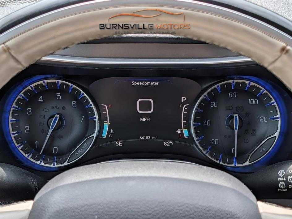 Chrysler Pacifica Limited FWD 2019