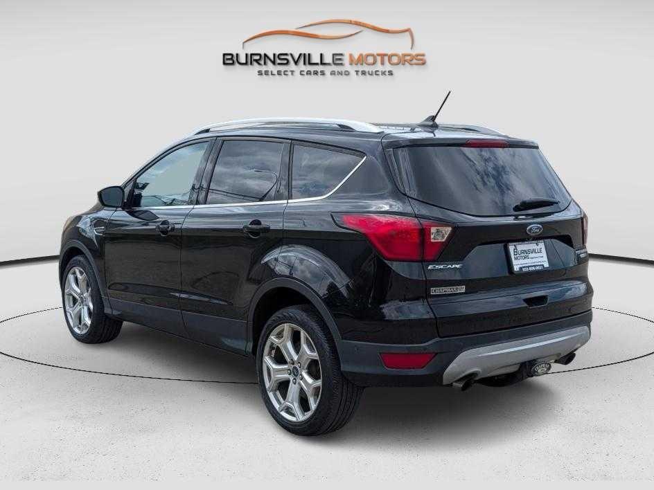 Ford Escape Titanium 4WD 2019