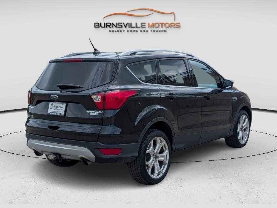 Ford Escape Titanium 4WD 2019