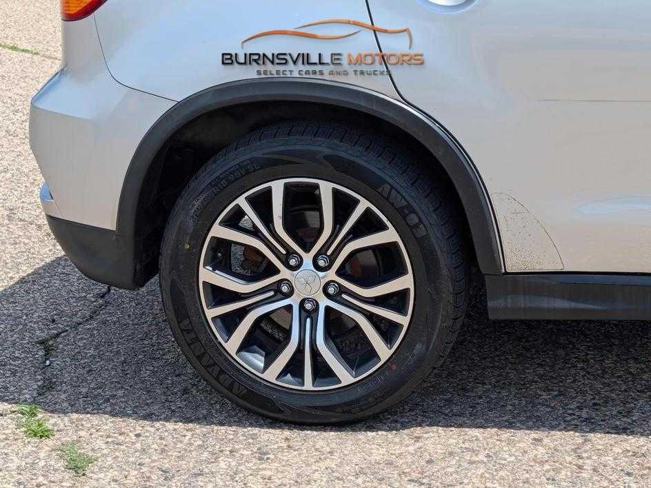 Mitsubishi Outlander Sport ES 2.0 AWC CVT 2019