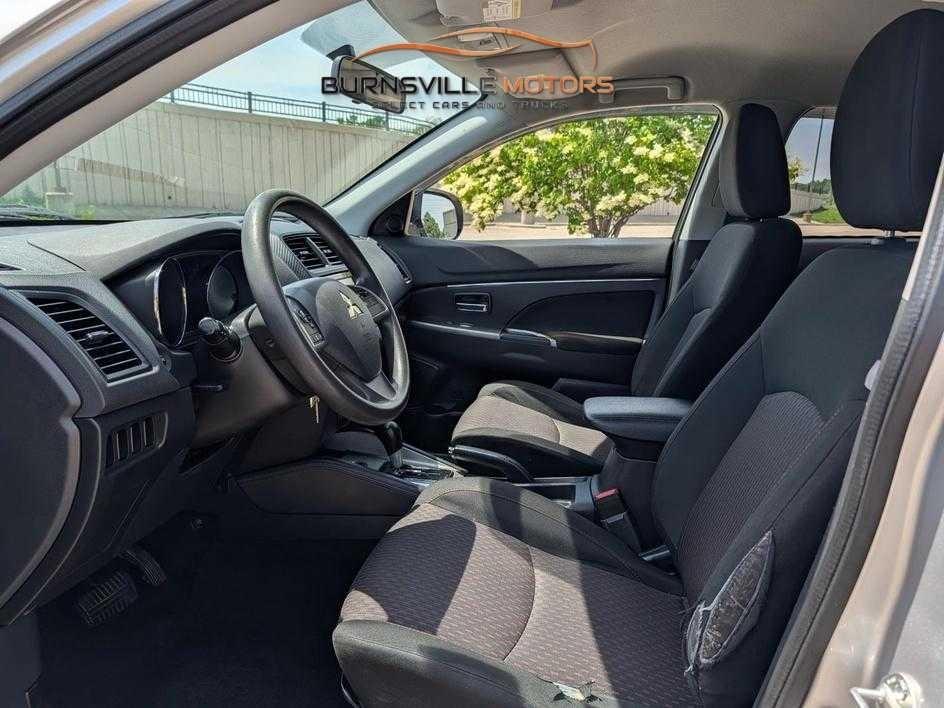 Mitsubishi Outlander Sport ES 2.0 AWC CVT 2019