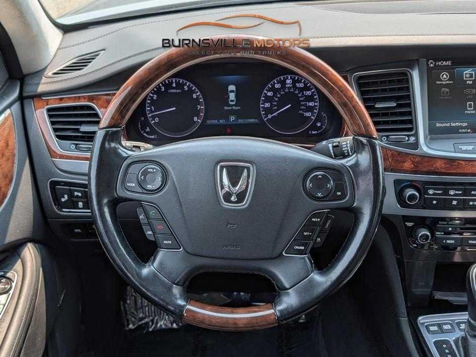 Hyundai Equus 4dr Sdn Signature 2014