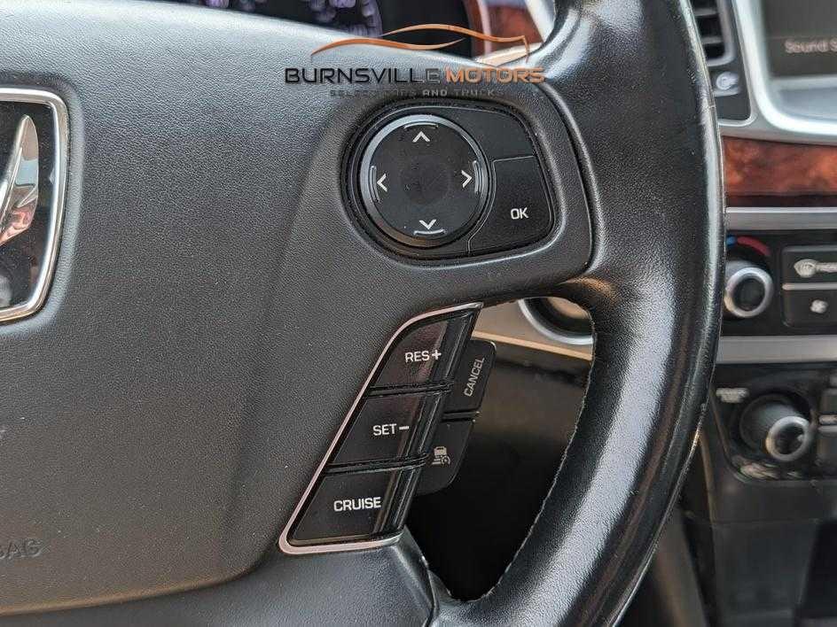 Hyundai Equus 4dr Sdn Signature 2014