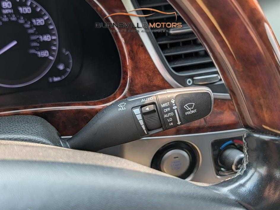 Hyundai Equus 4dr Sdn Signature 2014