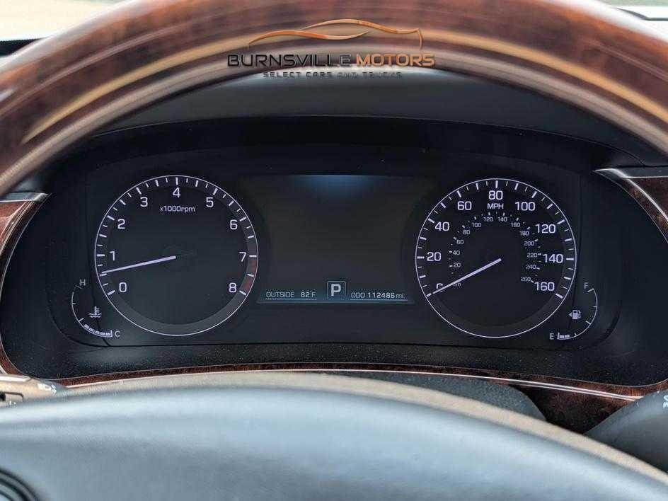 Hyundai Equus 4dr Sdn Signature 2014